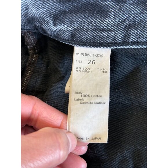 MOUSSY Vintage High Rise Button Fly Perrysburg Shorts in Light Black - Picture 8 of 8